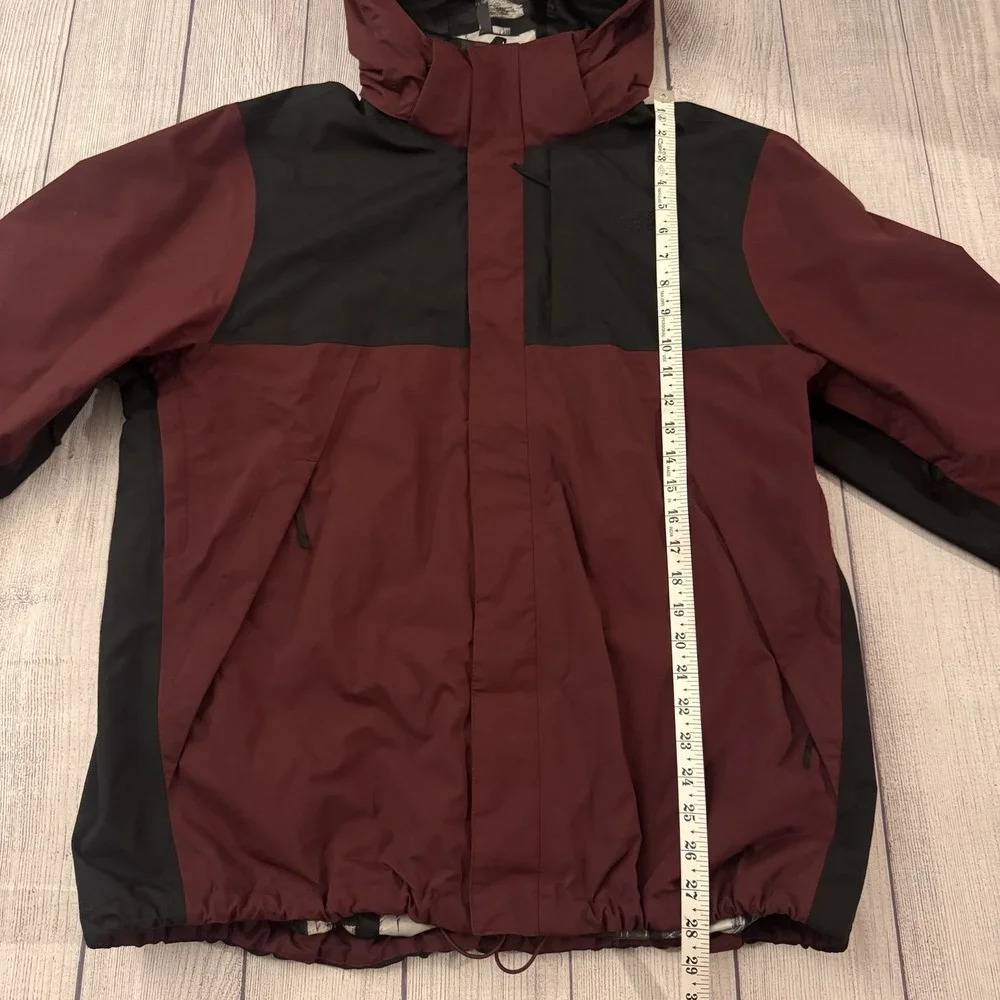 The North Face DryVent Hooded Waterproof Jacket Burgundy Black Men's Large